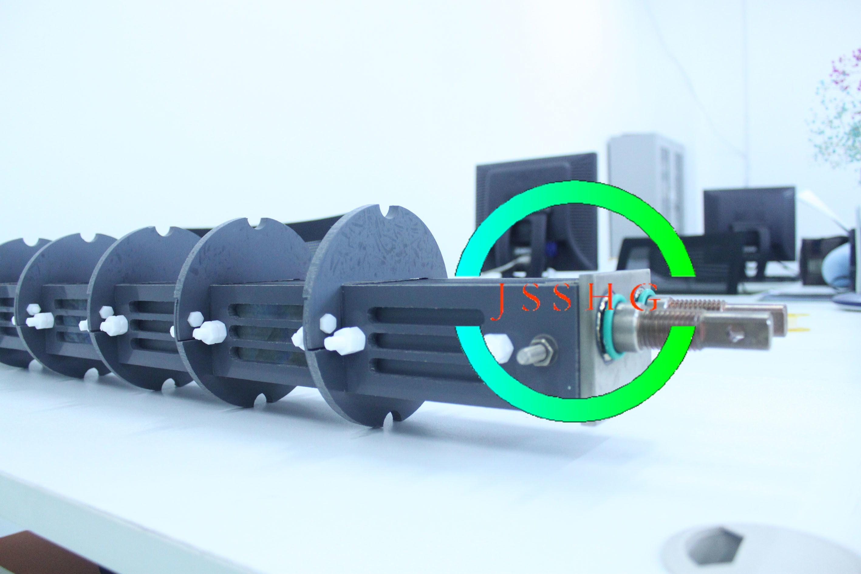 Large scale sodium hypochlorite generator for drinking water disinfection